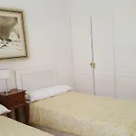 公寓 Mit Aussicht Auf Und Klippen By Interhome *