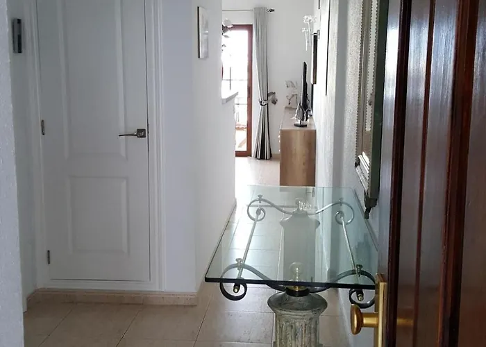 Mit Aussicht Auf Und Klippen By Interhome Apartmán *